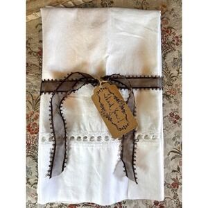 Vintage Pair Of 27 x 18 Inch White Premium Cotton Pillow Cases With Inset Lace